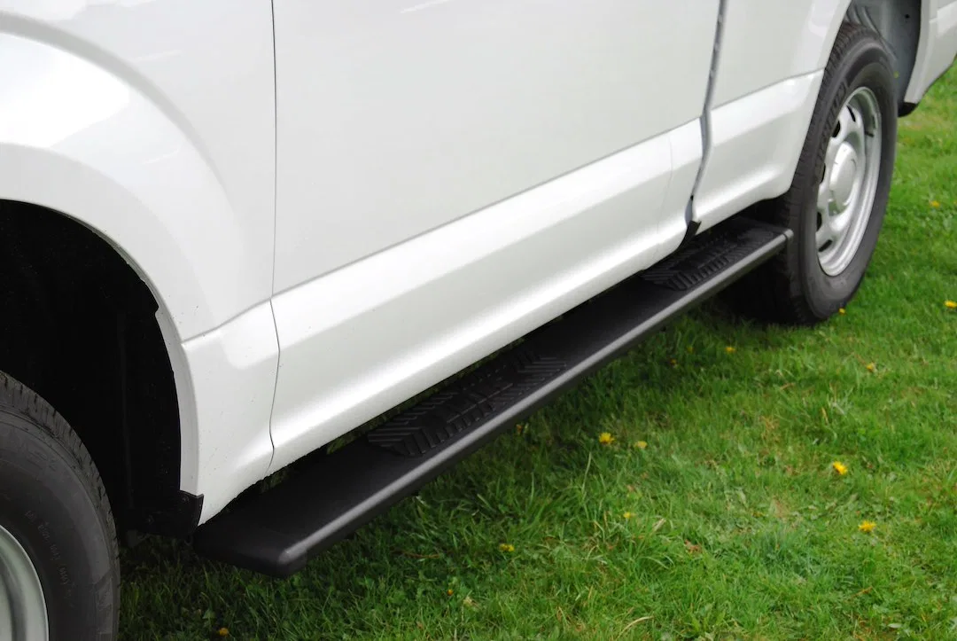 OC5176B-01 – OWENS Running Board - Truck Wheel To Wheel, Textured Powder Coat Black Aluminum Unlighted Mounting Brack...